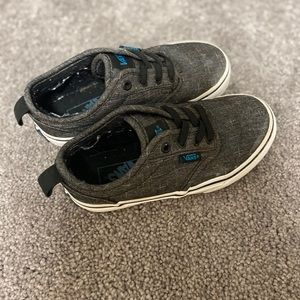 Boys size 10 vans shoes